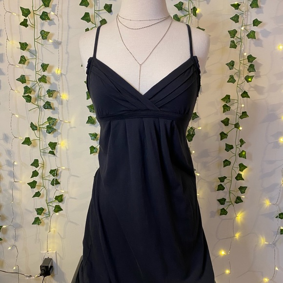 Little Black Dress - Picture 5 of 5